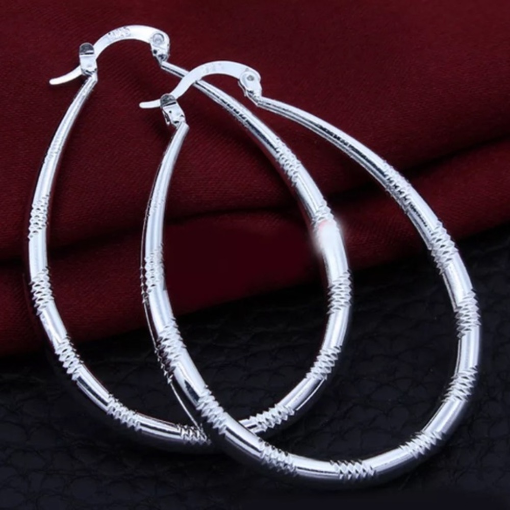 ❤️✅925 Sterling Silver hooks Hoop Earrings.